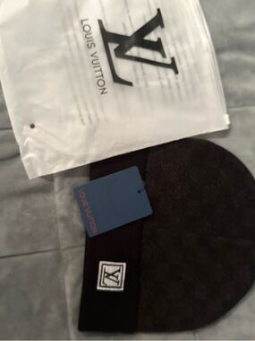 Louis Vuitton Black Ribbed Beanie with LV Patch